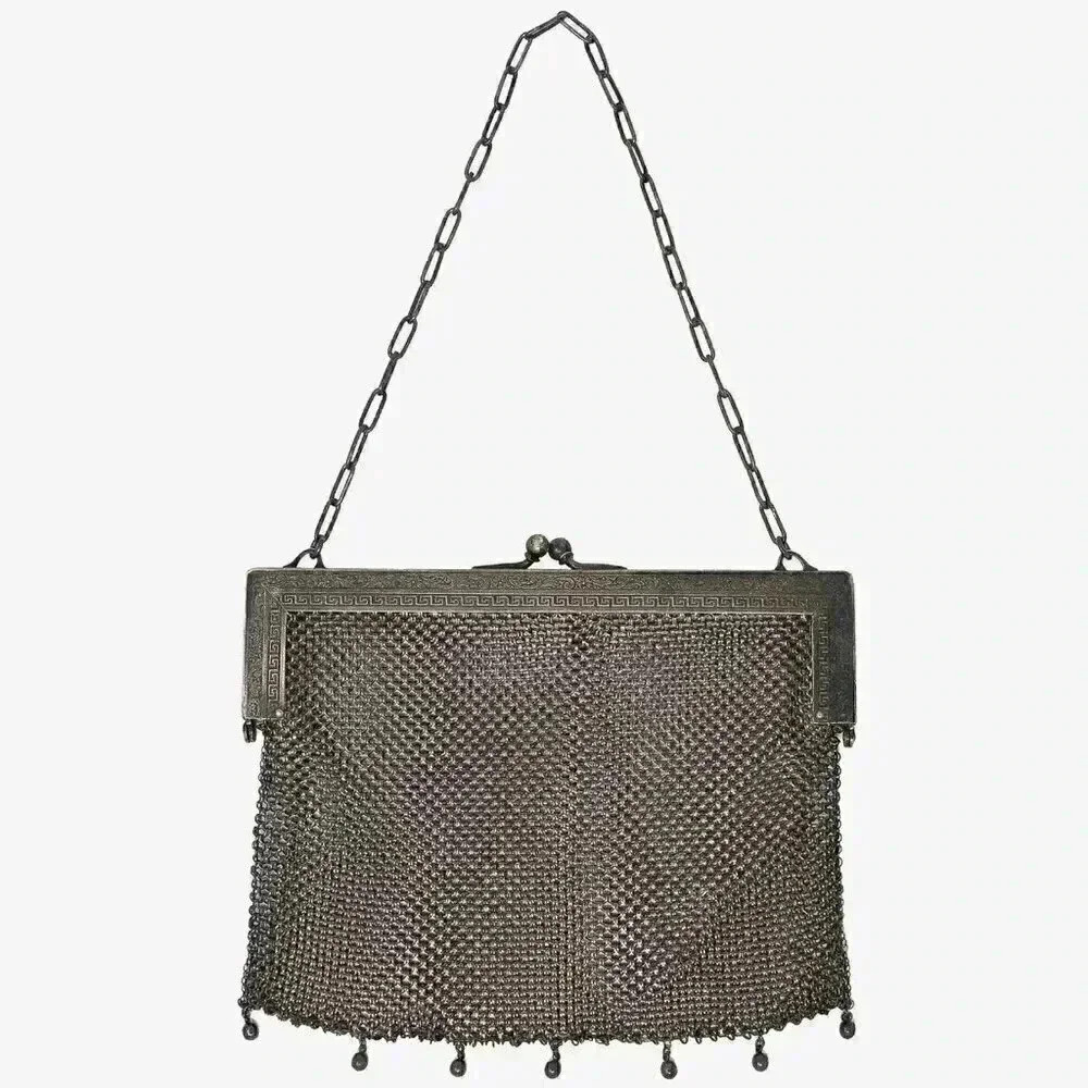 Vintage Tarnished Silver Kiss Lock Metal Mesh Bag Chainmail‎ Metal Bag Art Deco
